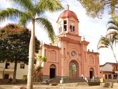 Septiembre 23 de 2016: El municipio de Pueblorrico recibió el Escudo, con motivo de sus 150 años de fundación.