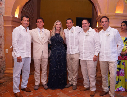 Johny Minervini, Ernesto Chalela, Liliana Cardona, Pablo Chalela, Gustavo Ordóñez y Juan Manuel Barraza.