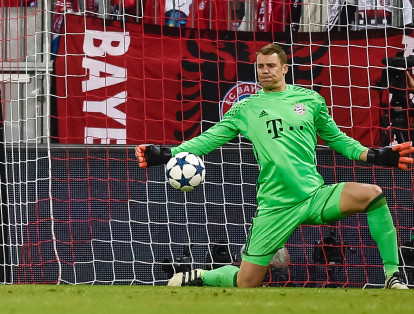 Manuel Neuer salvando al Bayern Munich de un resultado que pudo definir la serie.