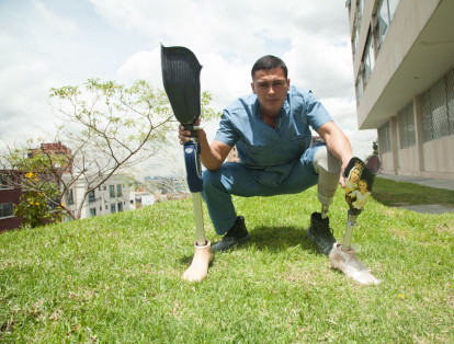 Paciente del Hospital Militar herido con mina antipersonal.
Bogotá, Colombia