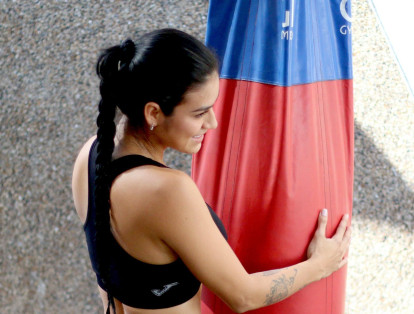 La boxeadora colombiana radicada en Panamá, Mónica Henao, quien estará este sábado en la cartelera de boxeo en el municipio de Palmar de Varela.