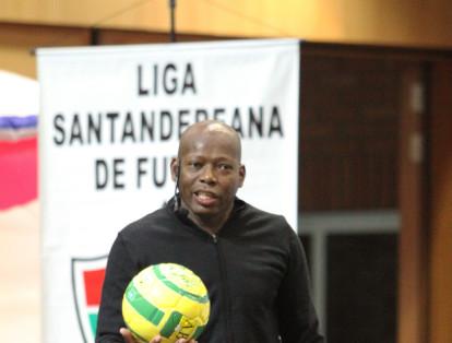 El exfutbolista colombiano Faustino Asprilla denunció la extorsión de la que era víctima en diciembre del 2014.