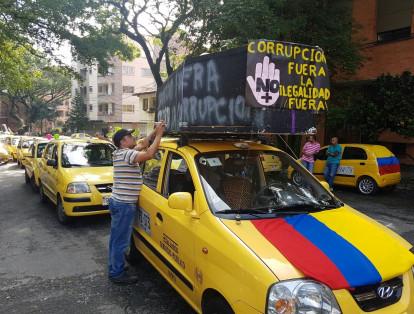 Las manifestaciones en Medellín comenzaron desde las 9 a.m. desde cuatro puntos de la ciudad y el Valle de Aburrá.