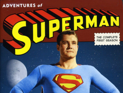 George Reeves saltó a la fama por encarnar al popular héroe Superman. En 1959, su vida terminó cuando fue encontrado con un disparo en la cabeza. Si bien se dijo primero que se había suicidado, sus familiares no creyeron esta versión y las pruebas no establecieron ninguna causa contundente.