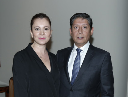 Carlos Yaipén y Alexandra Sánchez.