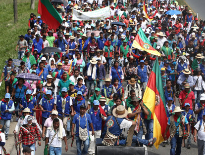 La marcha fue denominada :'Por la protección de territorio, la vida y la dignidad de los pueblos'  liderada por la Organización Nacional Indígena de Colombia, Onic.