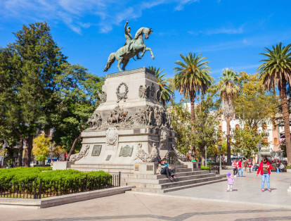 Córdoba, Argentina, es la séptima ciudad de la región. Según la Universidad de Navarra, esta urbe resalta por su tecnología.