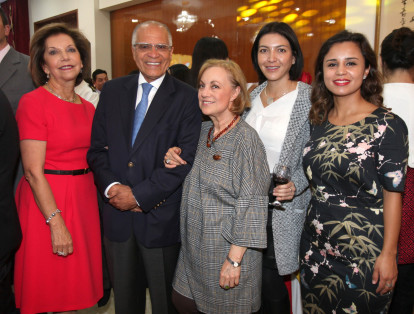 Olga Forero, Alfonso Gómez Méndez, María Stella Fernández, Liliana Silva y Natalia Ruiz.