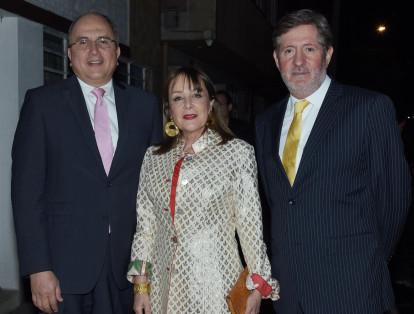 Guillermo Rubio, Katia González y Alfonso Arango.