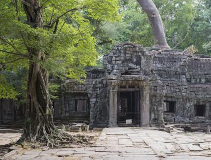 Zona templaria de Sambor Prei Kuk, en Camboya 

El lugar se originó a finales del siglo VI luego de ser la capital del imperio Chenla. Las edificaciones ocupan un espacio de más de 25 kilómetros y cada uno de sus templos están construidos de manera octogonal. Esta zona templaria es de suma importancia debido a que su arquitectura y arte se consideran la base para el desarrollo del estilo Khmer durante el periodo de Angkor.