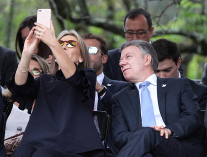 El presidente Juan Manuel Santos observo el desfile de Independencia junto a su esposa María Clemencia Rodríguez.