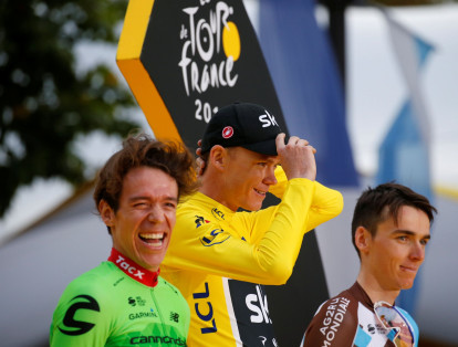 El podio de este Tour quedó conformado por Romain Bardet, tercer lugar; Rigoberto Urán, subcampeón, y Chris Froome, campeón.