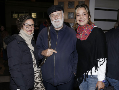 Liliana Guzmán, Umberto Giangrandi y Marcela Zúñiga.