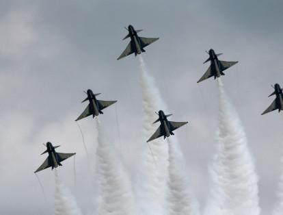 Una de las competencias que muestra el poderío militar en el aire, con una competencia de ataque aéreo conocida como ‘Aviadarts’.