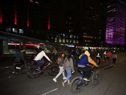 La ciclovía nocturna se realizó en el marco de la edición número 21 del Festival de verano de Bogotá.