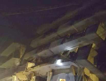 La imagen muestra el colapso del hotel "Ane Centro", en el municipio de Matías Romero.