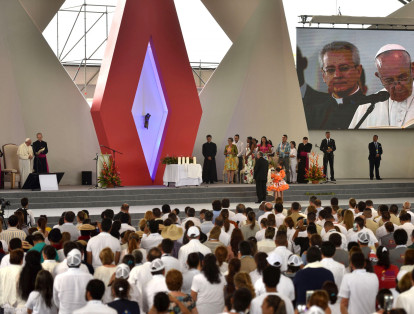 “Desde el primer día he deseado que llegara este momento de nuestro encuentro”, anunció el Papa Francisco luego de escuchar las historias de los colombianos.