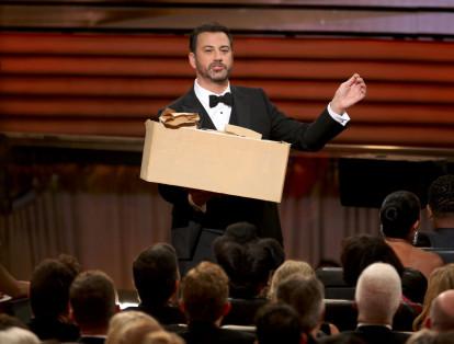 Jimmy Kimmel Live! transmitido por la cadena de televisión ABC tiene espacio en la televisión estadounidense desde el 2003 y este año podría llevarse un Emmy.