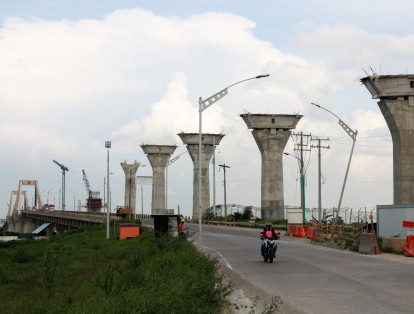 La megaobra remplazará al antiguo puente Pumarejo, e incrementará su longitud considerablemente.
