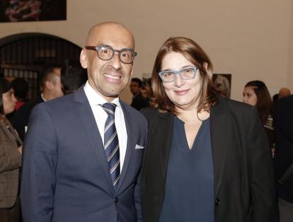 El director del Museo Nacional, Daniel Castro y la ministra de cultura, Mariana Garcés.