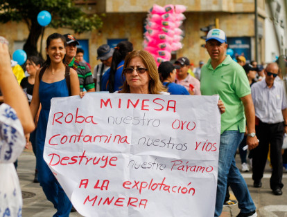 3.	Los manifestantes querían mostrar su rechazo en contra de la Sociedad Minera de Santander (Minesa), que pretende realizar la explotación de la mina Soto Norte, la cual será vecina del páramo de Santurbán.