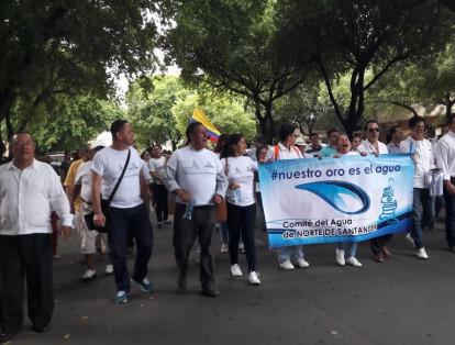 10.	En Cúcuta, la iniciativa fue bautizada como Comité para la Defensa del Agua y el Páramo.