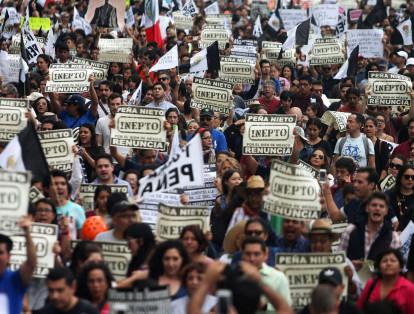 En México, el 49 por ciento de la población asegura que es socialmente aceptable denunciar la corrupción y al igual que en Colombia, el 61 por ciento afirma que la corrupción ha aumentado.