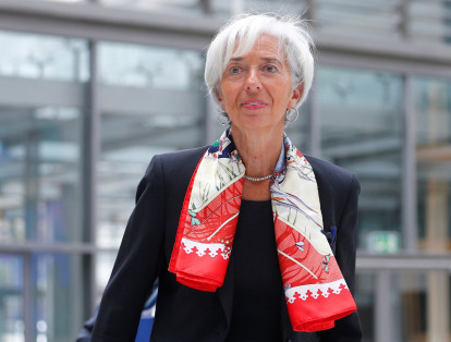 En el octavo lugar está Christine Lagarde, directora del Fondo Monetario Internacional.