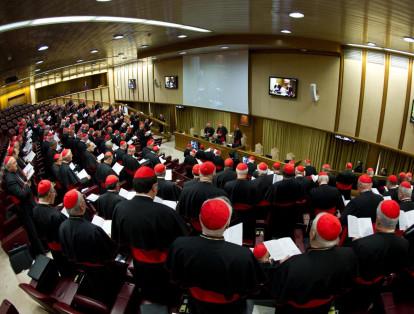Tras la renuncia de Benedicto XVI  al pontificado, el significado de conclave - junta de cardenales para elegir nuevo papa- fue de lo más buscado en 2013. Finalmente, el resultado de ese encuentro cardenalicio determinó a Jorge Bergoglio como Papa y él adoptaría el nombre de Francisco.
