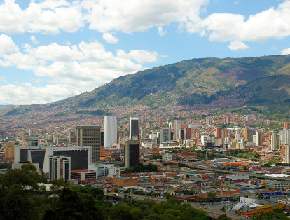 10.	Medellín y su área metropolitana ocupan el primer lugar de este listado, con una prevalencia de 8,2% en el consumo de cualquier sustancia psicoactivas.