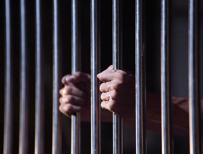 Razones insólitas por las que puede terminar en una cárcel en Dubái