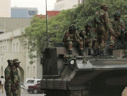 Zimbabue, país ubicado al sur de África, sigue bajo tensión este jueves luego de la intervención militar contra el Gobierno de Robert Mugabe.