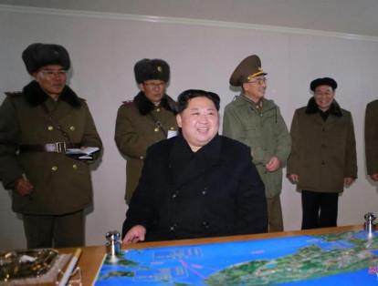 Medios de Corea del Norte publicaron 42 fotografías del nuevo misil balístico intercontinental (ICBM), el Hwasong- 15 (Marte- 15 en coreano), disparado bajo la supervisión del líder norcoreano, Kim Jong-un.