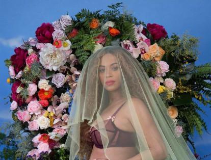 Beyoncé es la dueña del puesto número cuatro. Con 108 millones de seguidores es una de las más populares en esta red social. Su foto más popular es en la que mostró por primera vez su embarazo.