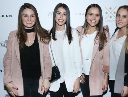 Mariana Sánchez, Juanita Vargas, Camila Cortés y Juliana García.