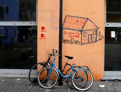 7-	Para la movilización en los alrededores de la ciudad, los refugiados utilizan diversos medios de transporte. Las bicicletas son uno de los principales, y el de mayor uso.