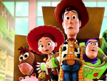 Toy Story 3 fue acusa de plagiar la película ‘La tostadora valiente’. Claro que en el film estrenado en los años 80, en vez de juguetes, la interacción del guion se realiza con electrodomésticos.