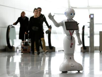 El aeropuerto de Munich se convirtió en el primer aeropuerto de Alemania en probar un robot humanoide equipado con inteligencia artificial.