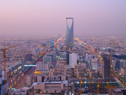 Riad, Arabia Saudí. Es famosa por sus exclusivos centros comerciales y rascacielos. Vivir allí cuesta 52 por ciento menos que en Nueva York