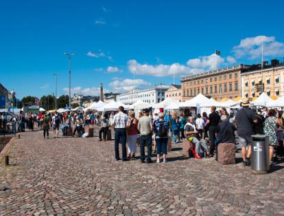 5. Helsinki. Esta apacible ciudad europea tiene un puntaje en calidad de vida del 93.8 por ciento, calidad ambiental del 96.3 por ciento y PIB del 30 por ciento.