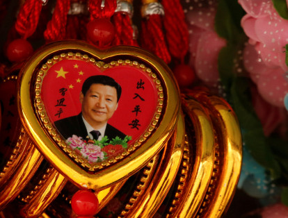 El Partido Comunista de China propuso poner fin al límite de dos mandatos presidenciales en su país, con lo cual el jefe de Estado actual, Xi Jinping, podría convertirse en presidente vitalicio. La medida será debatida en la Asamblea Nacional Popular anual, que se celebrará este mes.