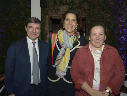 Andrés Hoyos, María Isabel Wiesner, Paula Samper.