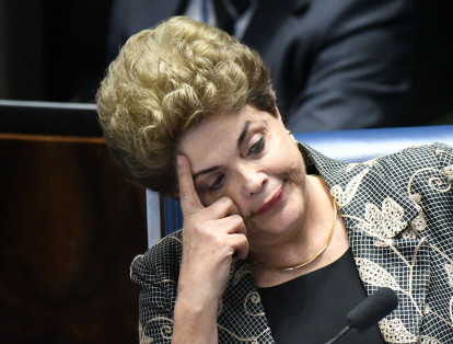la presidenta Dilma Rousseff, electa en 2010, fue destituida el 31 de agosto de 2016 por más de dos tercios de los senadores, acusada de maquillar las cuentas públicas, tras un controvertido proceso.