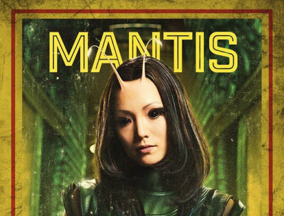 Mantis es interpretada por Pom Klementieff. Los poderes de esta superhéroe están basados en la crianza que recibió de los sacerdotes del monasterio donde se crió. Mantis es una maestra de las artes marciales y tiene completo control sobre el dolor.