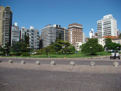 Rosario, Argentina. Allí cuesta en promedio 1.779 dólares el metro cuadrado de vivienda.