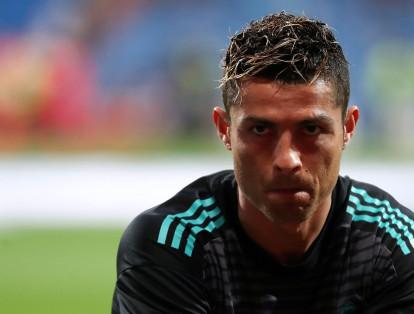 El portugués Cristiano Ronaldo, que se embolsa 94 millones, pasó al segundo lugar este año en el ránking de futbolista mejor pagado.