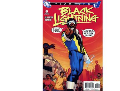 3. Black Lightning:
Este personaje nació en DC Comics. Fue uno de los primeros superhéroes afroamericanos en salir a la luz pública.Aunque no tiene un filme como tal, Netflix trabaja en una serie que contará su historia.