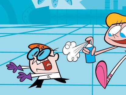 En 1996 es lanzada como la primera serie original de Cartoon Network. Dexter es el típico genio de la ciencia que siempre va vestido con bata de laboratorio, mide un metro y tiene un extraño acento. Sin embargo, su mayor desafío es mantener a su entrometida hermana apartada de su próximo gran invento.