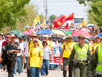 En Cartagena, a ritmo de champeta y salsa, con pancartas y arengas  salieron a marchar los trabajadores para conmemorar el Día Internacional del Trabajo.