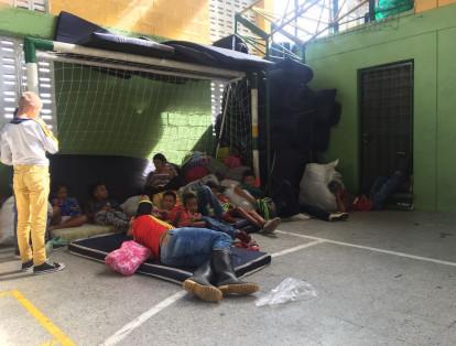 Los habitantes de Puerto Valdivia ya habían sufrido una emergencia el pasado sábado 12 de mayo, por el destaponamiento de un túnel de desviación de agua de Hidroituango, lo que dejó unas 120 familias damnificadas.